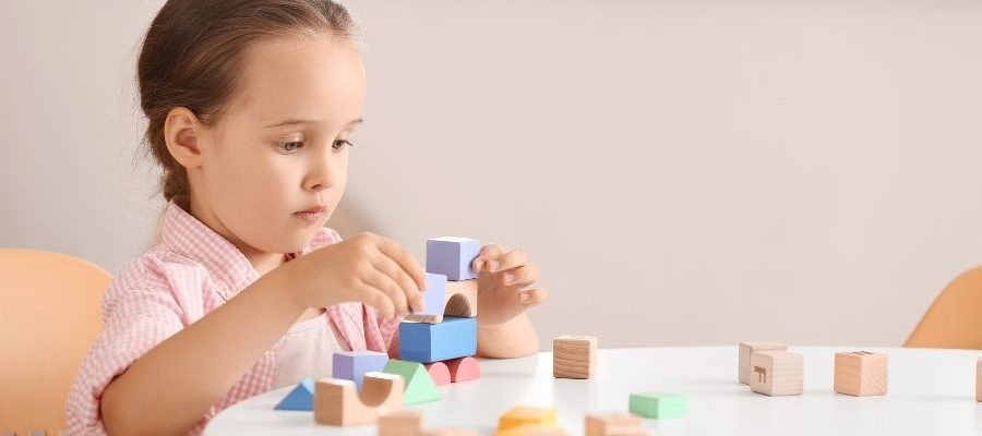 Rigidez Cognitiva no Autismo: o que é, como se manifesta e estratégias para para lidar com ela